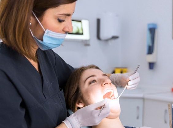 ¿A qué edad debes empezar a ir al dentista?